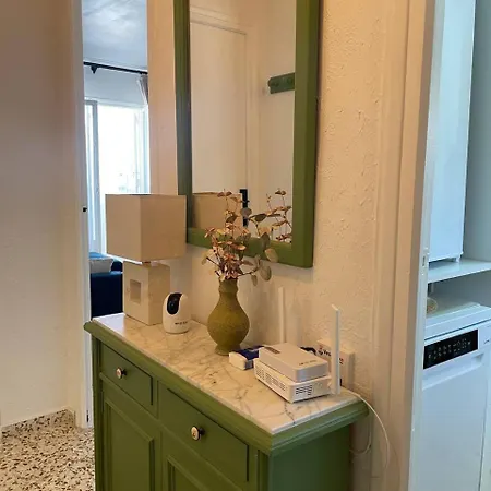Cerca Del Mar *